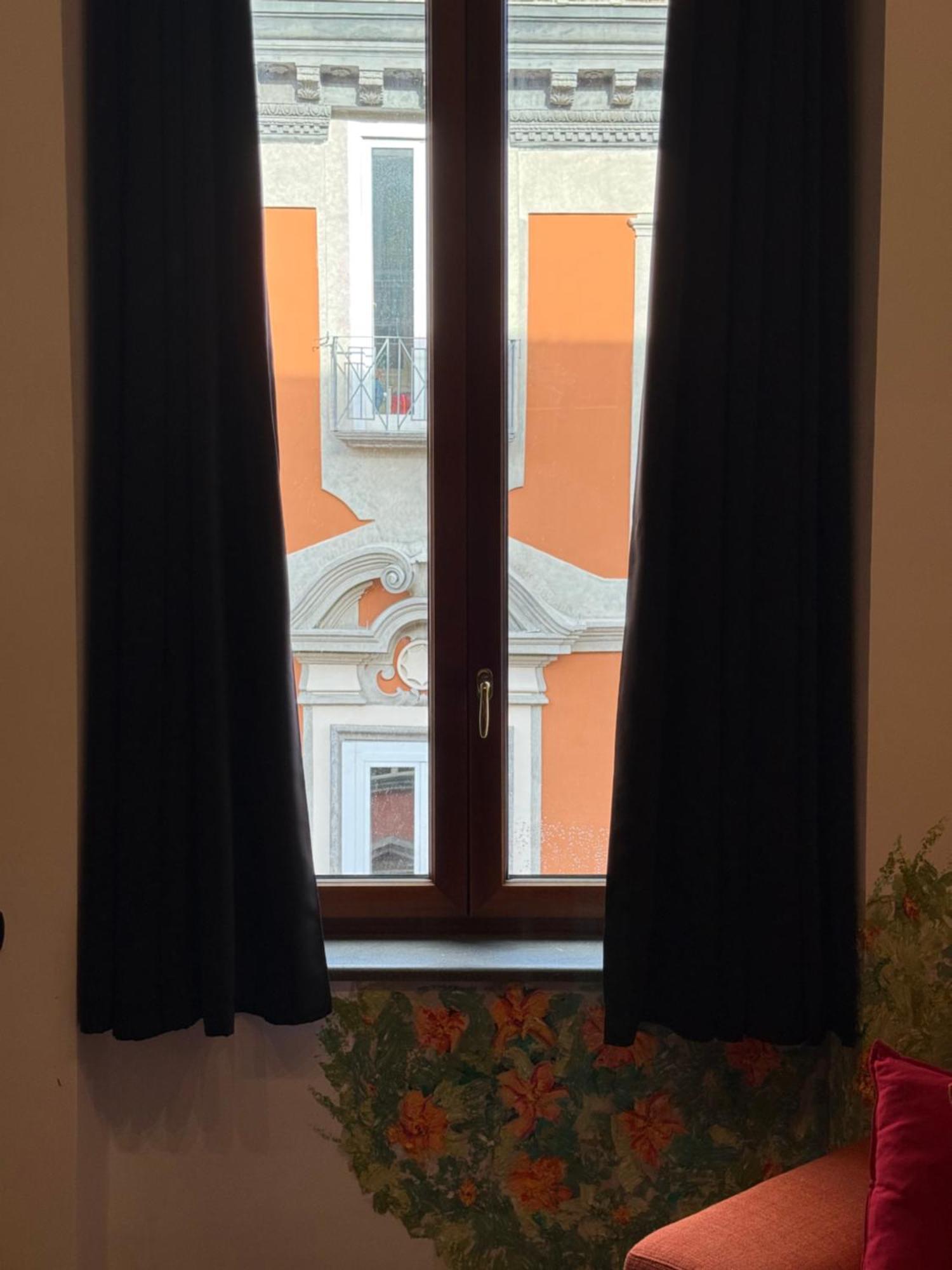 Ann' Amari Arancione * Naples
